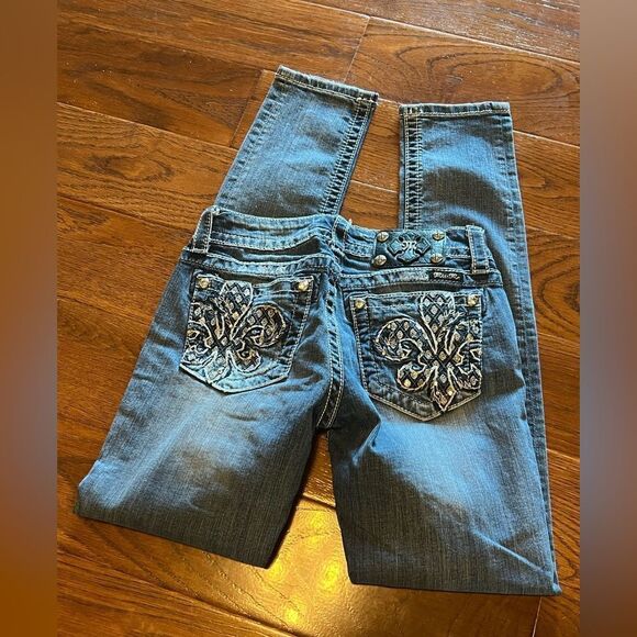 Miss Me size 27 rhinestone embellished skinny jeans - Picture 1 of 8